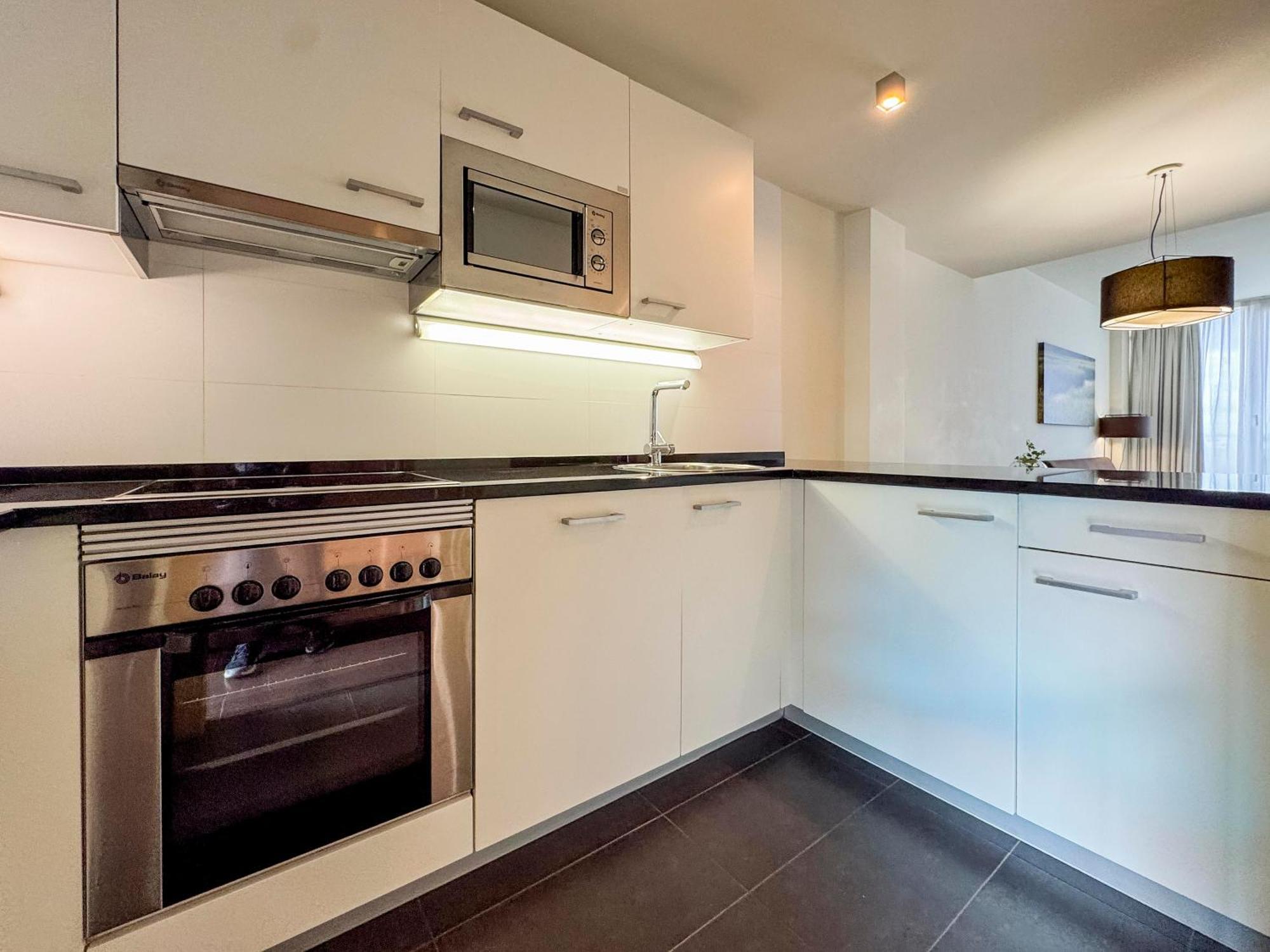 Hotel Jardines De Uleta Suites Vitoria-Gasteiz Kültér fotó