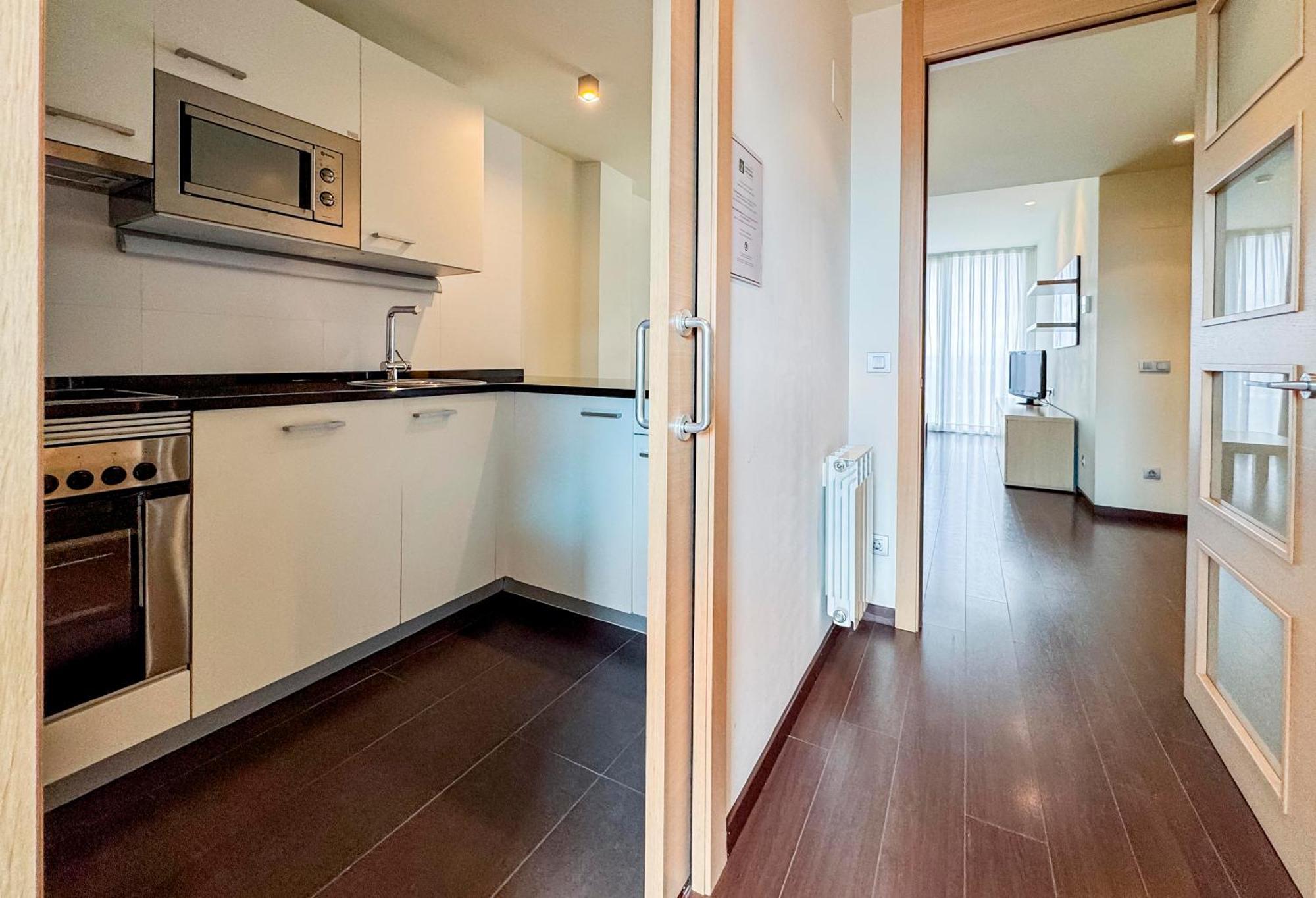 Hotel Jardines De Uleta Suites Vitoria-Gasteiz Kültér fotó