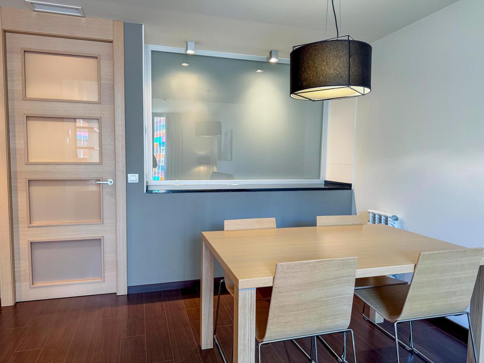 Hotel Jardines De Uleta Suites Vitoria-Gasteiz Kültér fotó