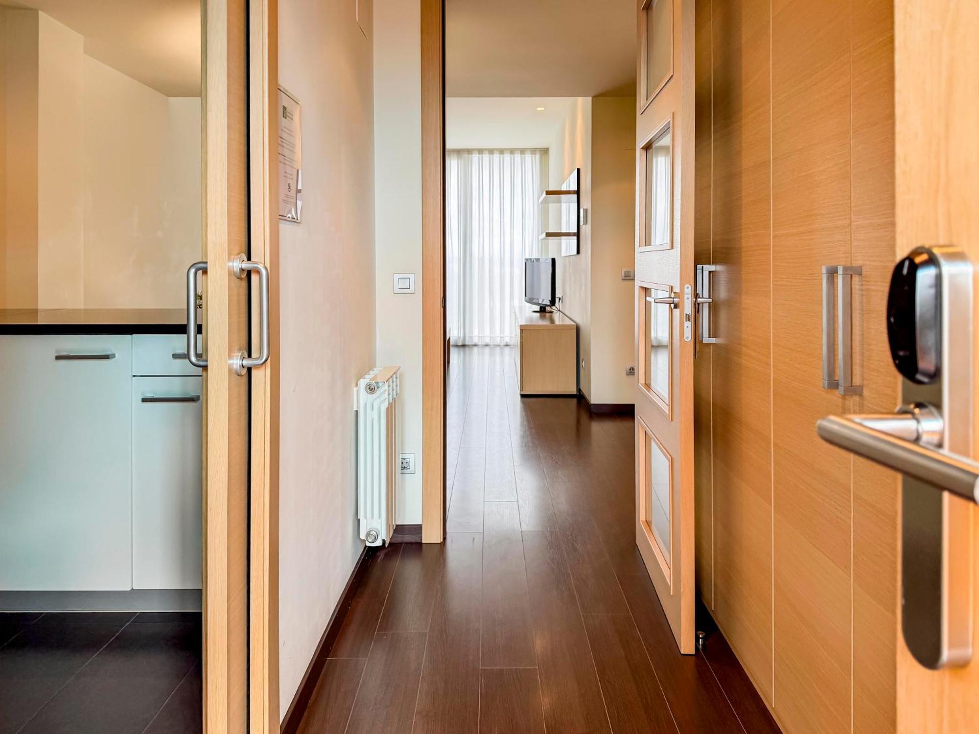 Hotel Jardines De Uleta Suites Vitoria-Gasteiz Kültér fotó